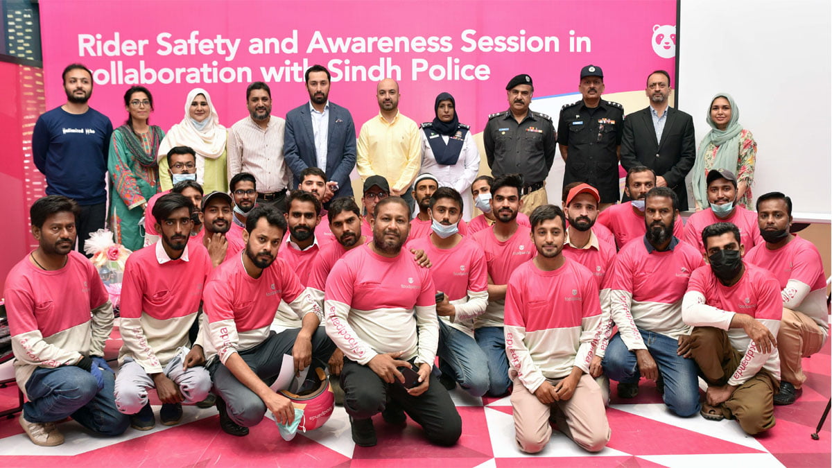 foodpanda organizes road safety training session by Sindh Traffic Police for its riders road safety training session by Sindh Traffic Police for its riders