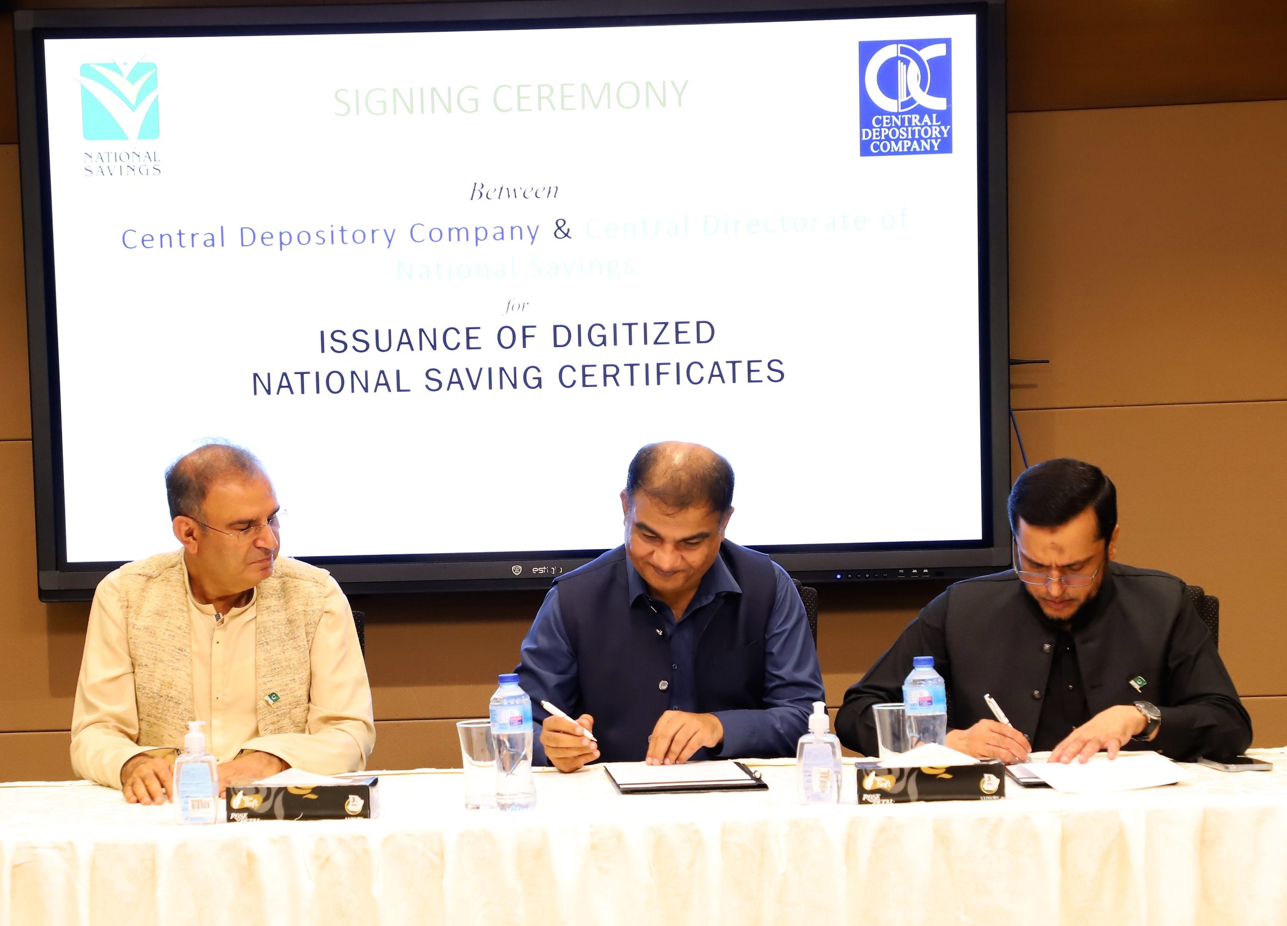 CDC and CDNS signs MoU for the issuance of digital Savings Certificates