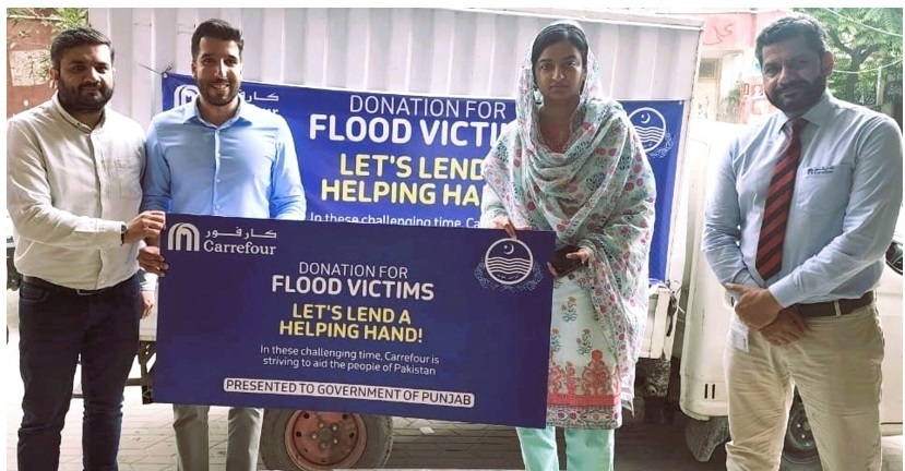 Carrefour Pakistan supports flood victims with food donations